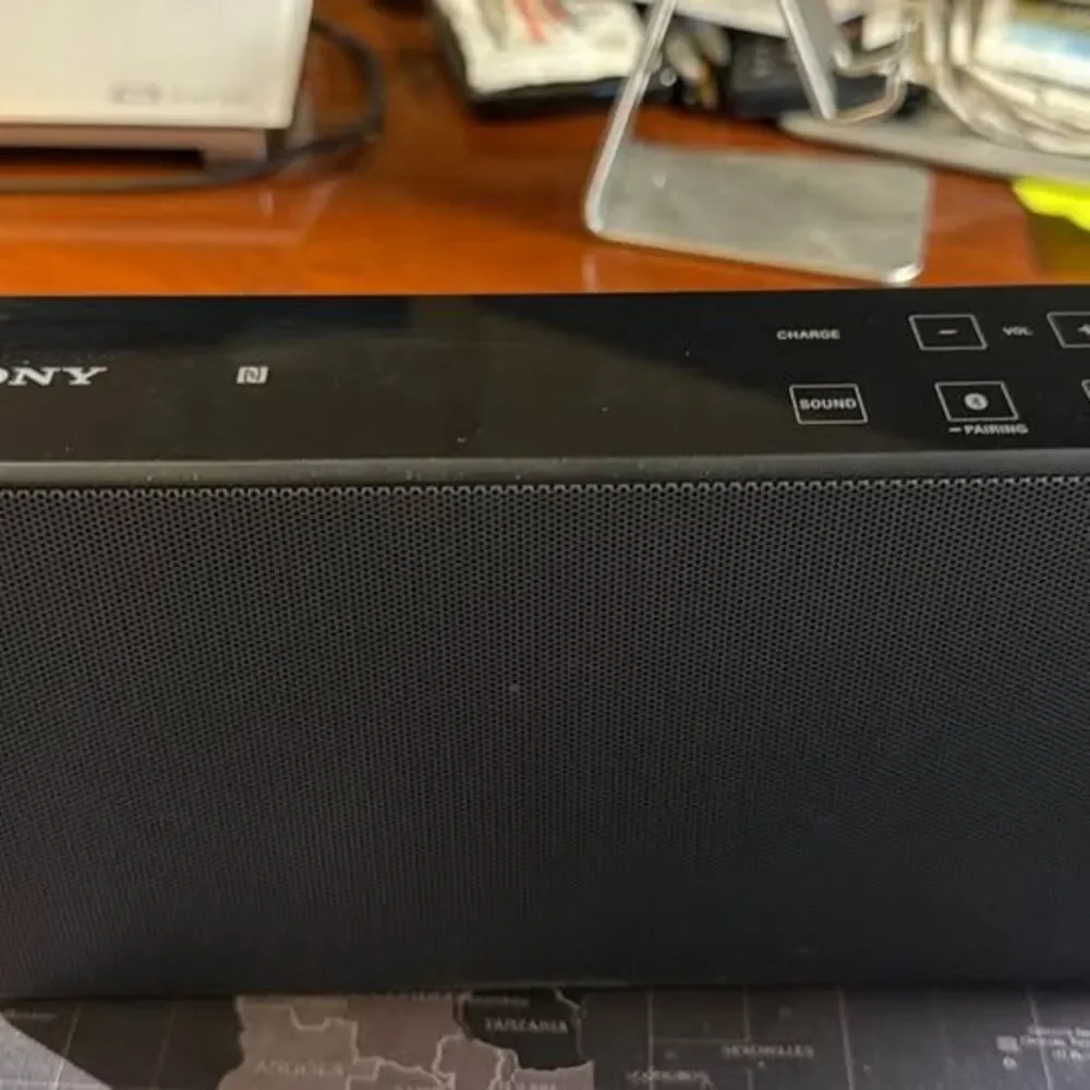 Sony SRS X5 Bluetooth speaker
